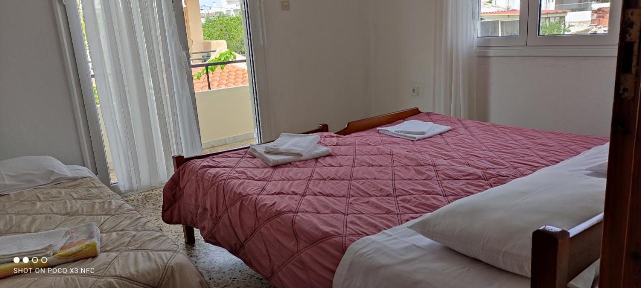 To Spiti Stin Aliki Daire Artemida  Dış mekan fotoğraf